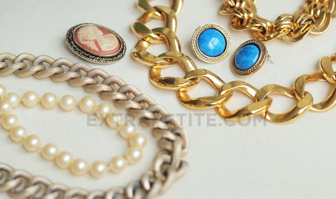 vintagejewelry