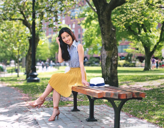 blue stripes yellow pleats2