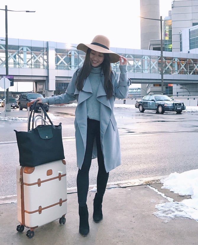 boston airport comfortable travel outfit ideas