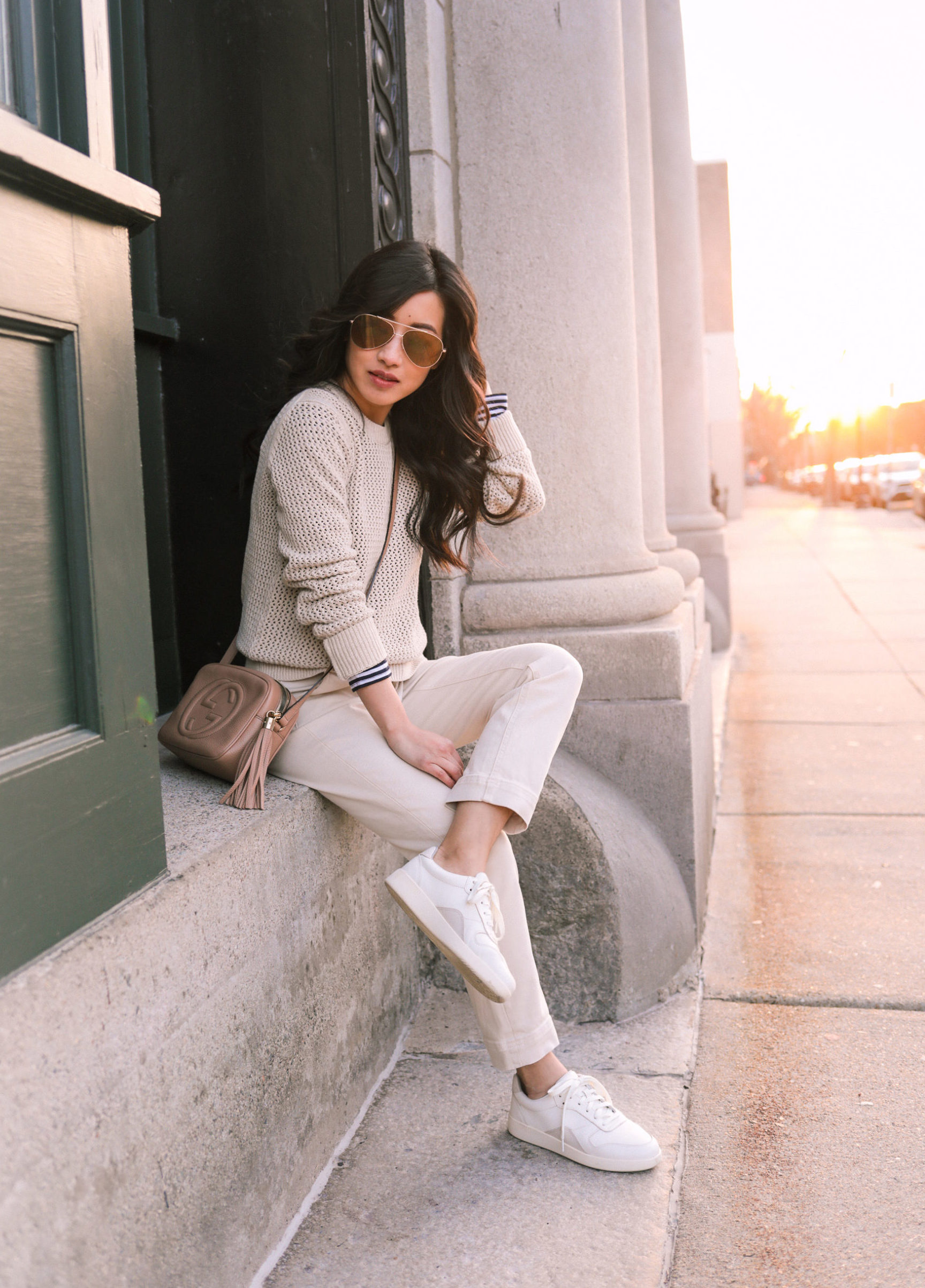 casual sneaker mom outfit ideas petite fashion blog