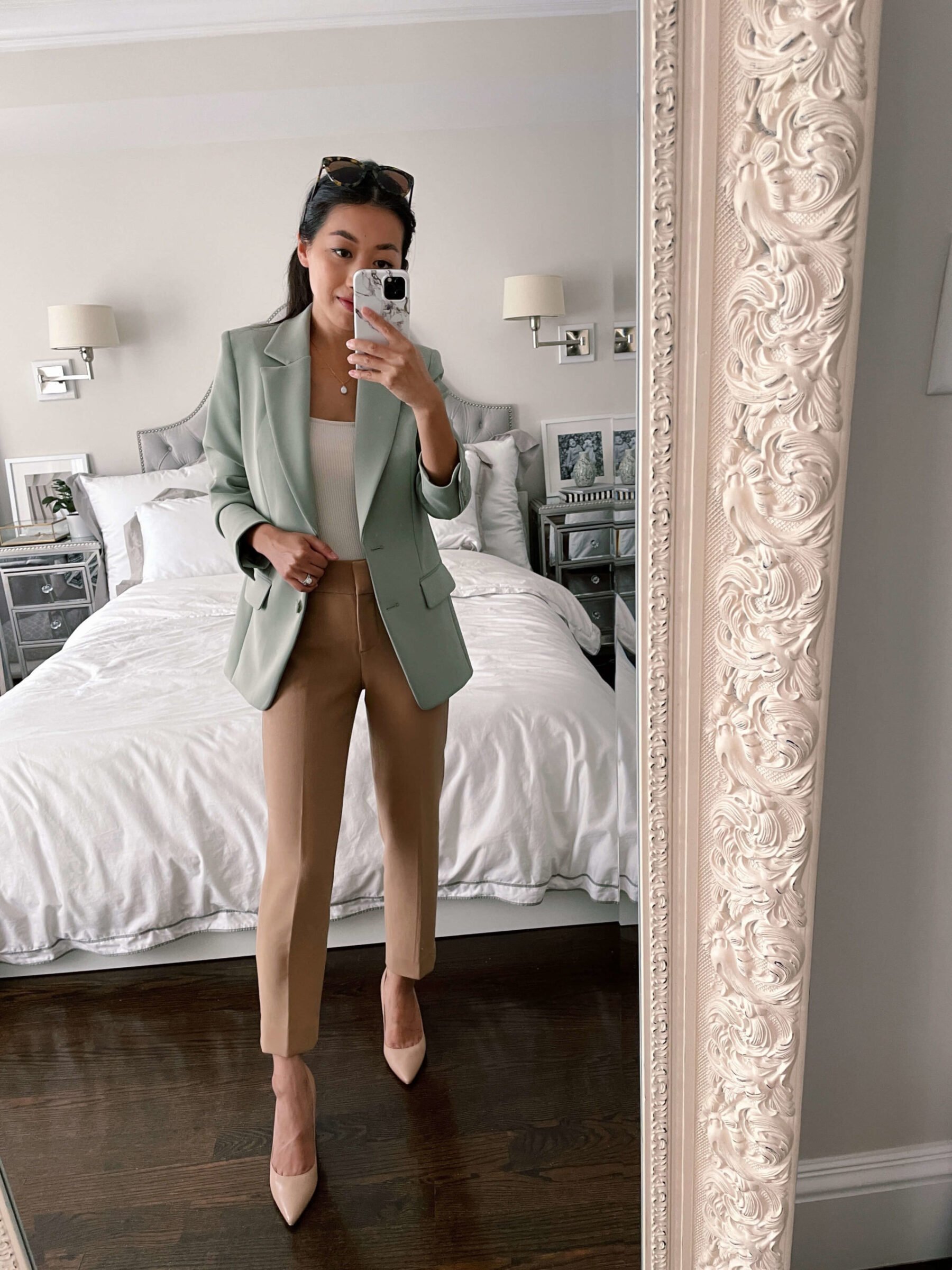 how to style a boyfriend blazer for the office