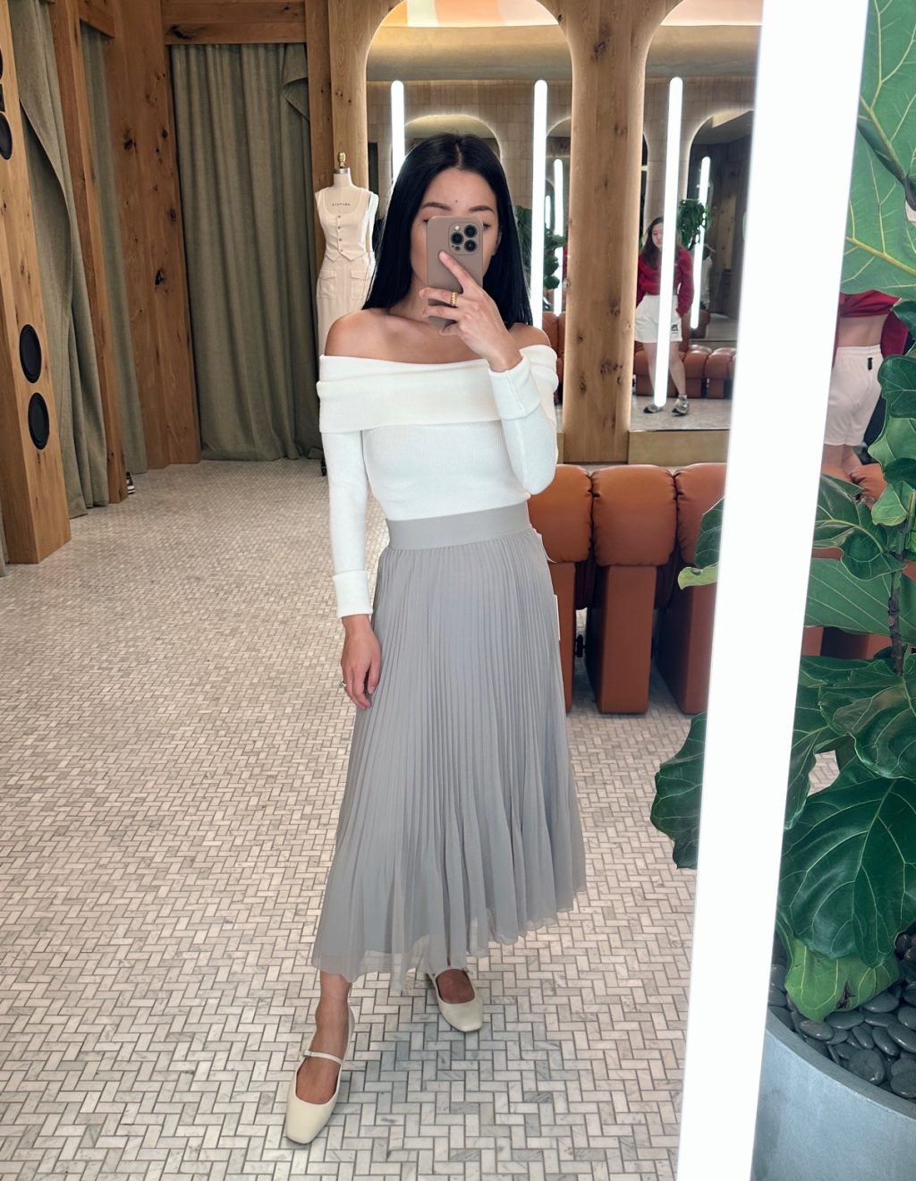 aritzia skirt aritzia off the shoulder top dolce vita flats